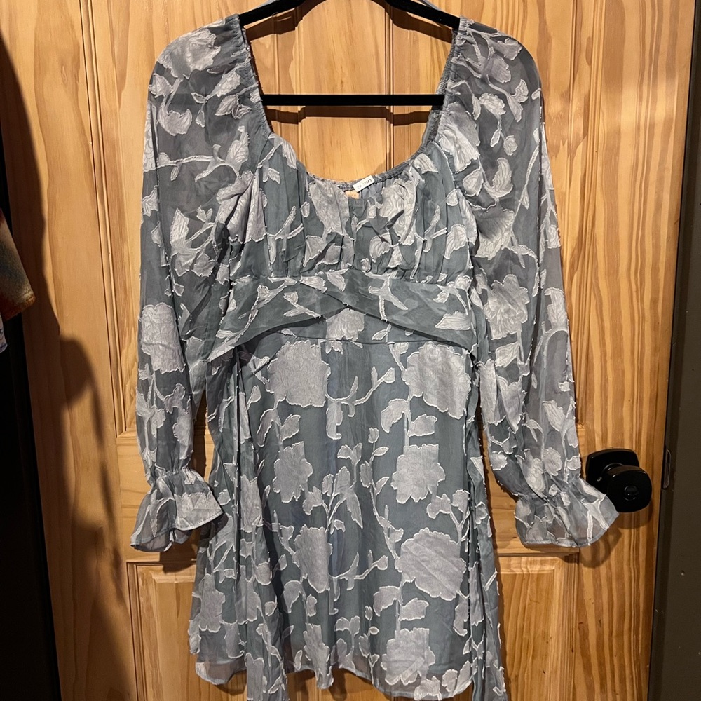 Gray Floral Long Sleeve Dress
